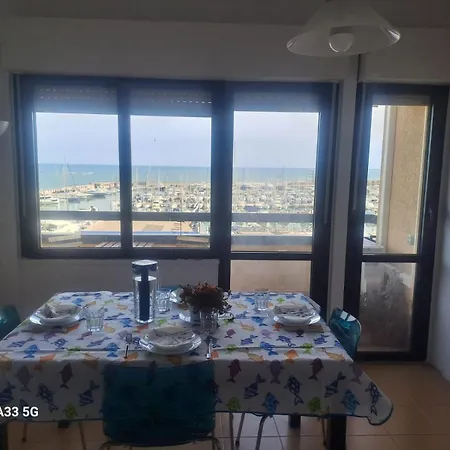 La Sinatra Guest house